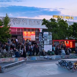 Kunsthaus Dresden in der Robotron-Kantine